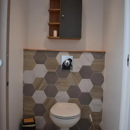 Hébergement de vacances Maison Rénovée Au Calme *