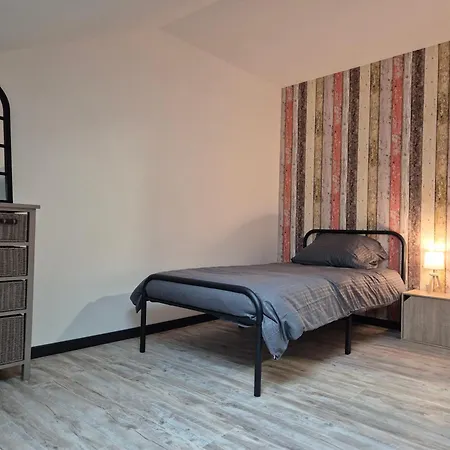 Maison Rénovée Au Calme * Dannevoux