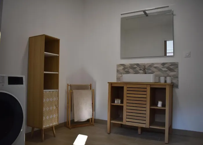 Maison Renovee Au Calme